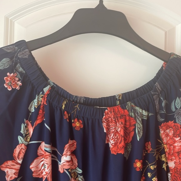 We Love Fashion Navy Jumpsuit w/ Removable Belt Size Large - Picture 10 of 13